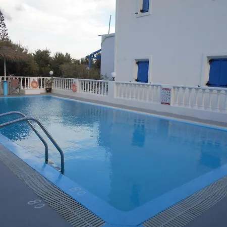 Kapetanios Apartament Perissa (Santorini)