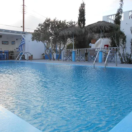 Kapetanios Apartament Perissa (Santorini)